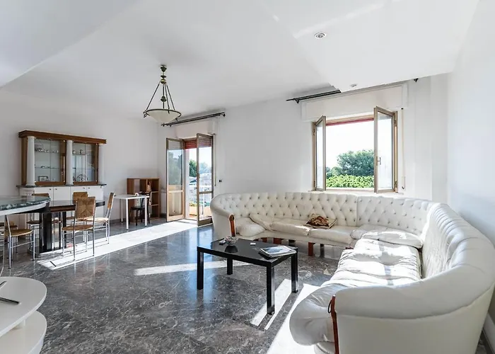 Anita Domus - Con Vista A Lägenhet